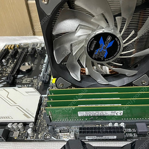 라이젠 5600, 아수스 X370-PRO, DDR4, 1050ti, SSD 등
