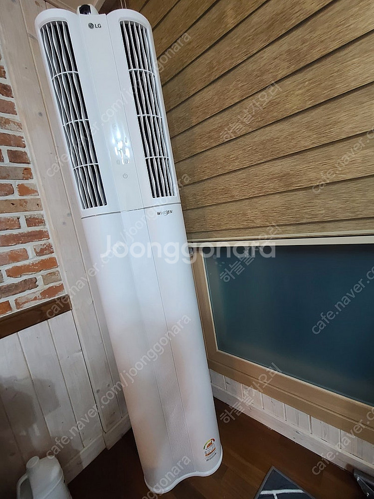 엘지 에어컨 2 in 1 18평형- 22년3월제조. 7...--0