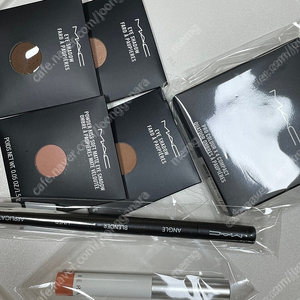 택포 mac 맥아이섀도우 4구 팔레트 + 사은품