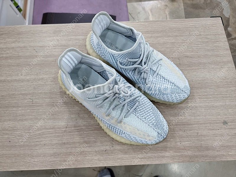 이지부스트 350 v2 클라우드화이트 275--1