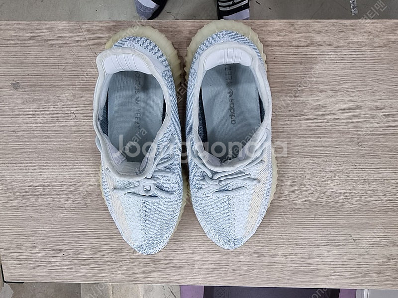 이지부스트 350 v2 클라우드화이트 275--9