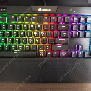 커세어 K70 RGB MK.2 갈축 키보드 팝니다.(네고 가능)