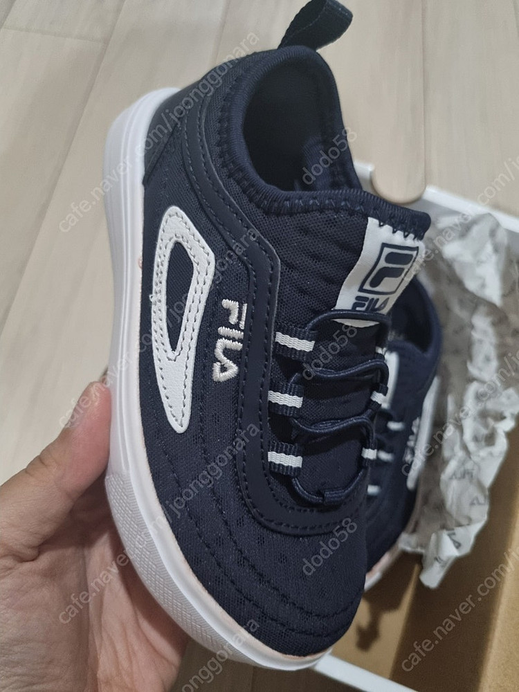 휠라 운동화 새상품 170--1