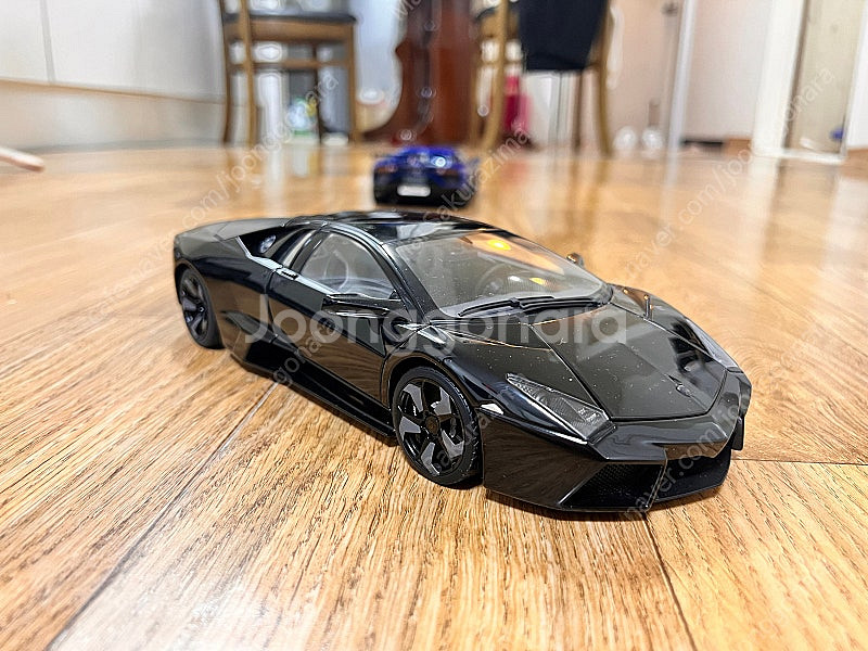1:18 오토아트 autoart 람보르기니 레벤톤 블랙--0