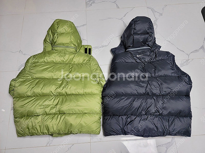 나이키 솔로 스우시 써마핏 패딩 자켓 그린 L 100 새상품 판매합니다.--2