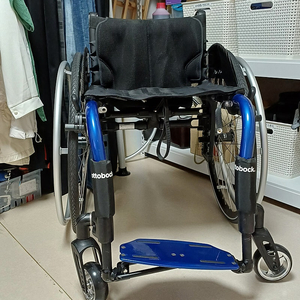 오토복 활동형 훨체어