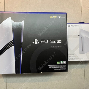 PS5 PRO 플스5 프로 + 디스크 드라이브 미개봉 새제품 팝니다.