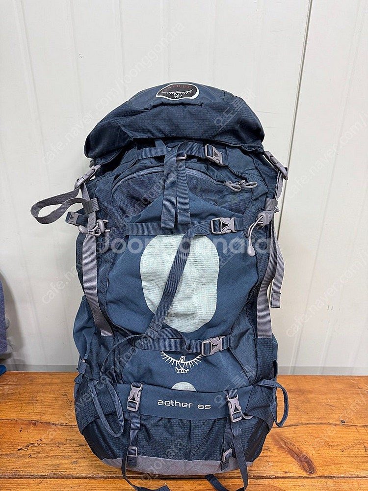 오스프리 85L 배낭 판매합니다. 새상품급--0