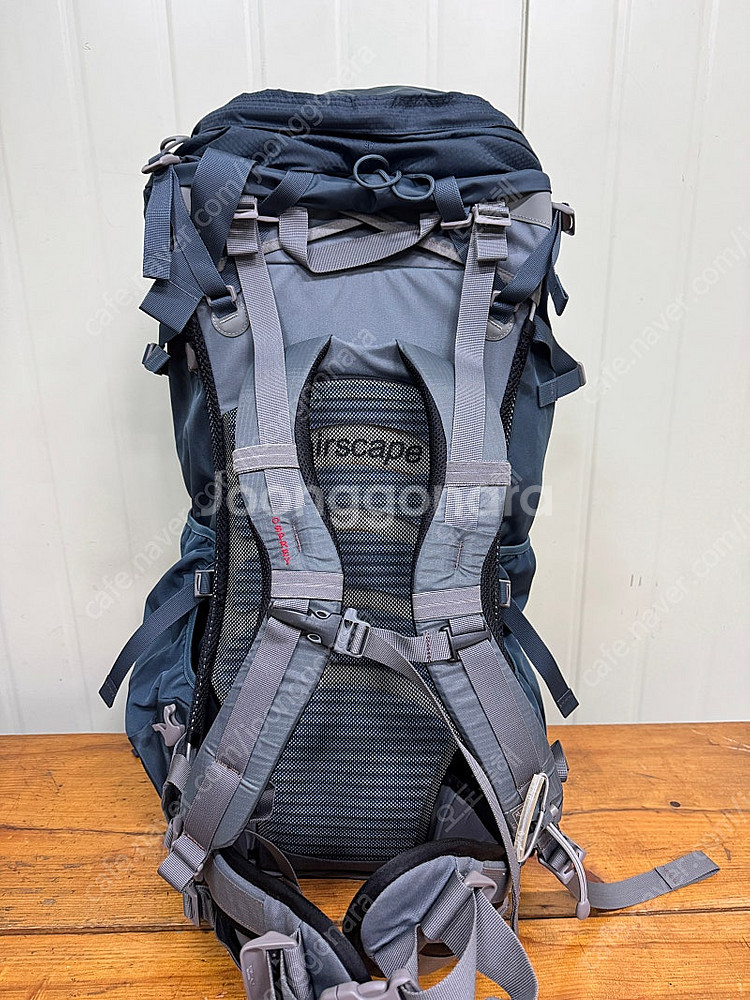 오스프리 85L 배낭 판매합니다. 새상품급--3