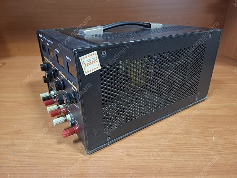 DAGATRON 5033 Triple Dc Power Supply 파워 서플라이 이미지