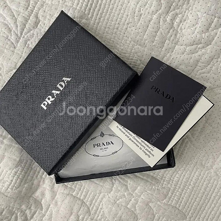 프라다 사피아노 가죽 카드지갑 앨러베스트 핑크 새상품--4