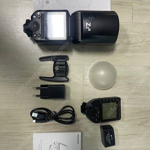 (가격인하) 니콘용 니워 NEEWER Z2 + QPRO동조기 + 돔디퓨저 판매합니다.