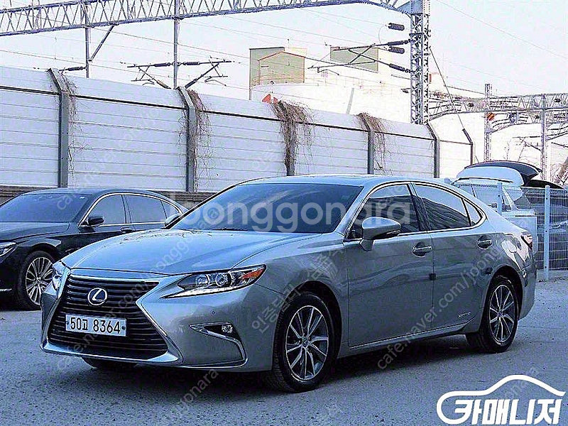[렉서스]뉴ES300h 프리미엄 중고차 판매합니다--2