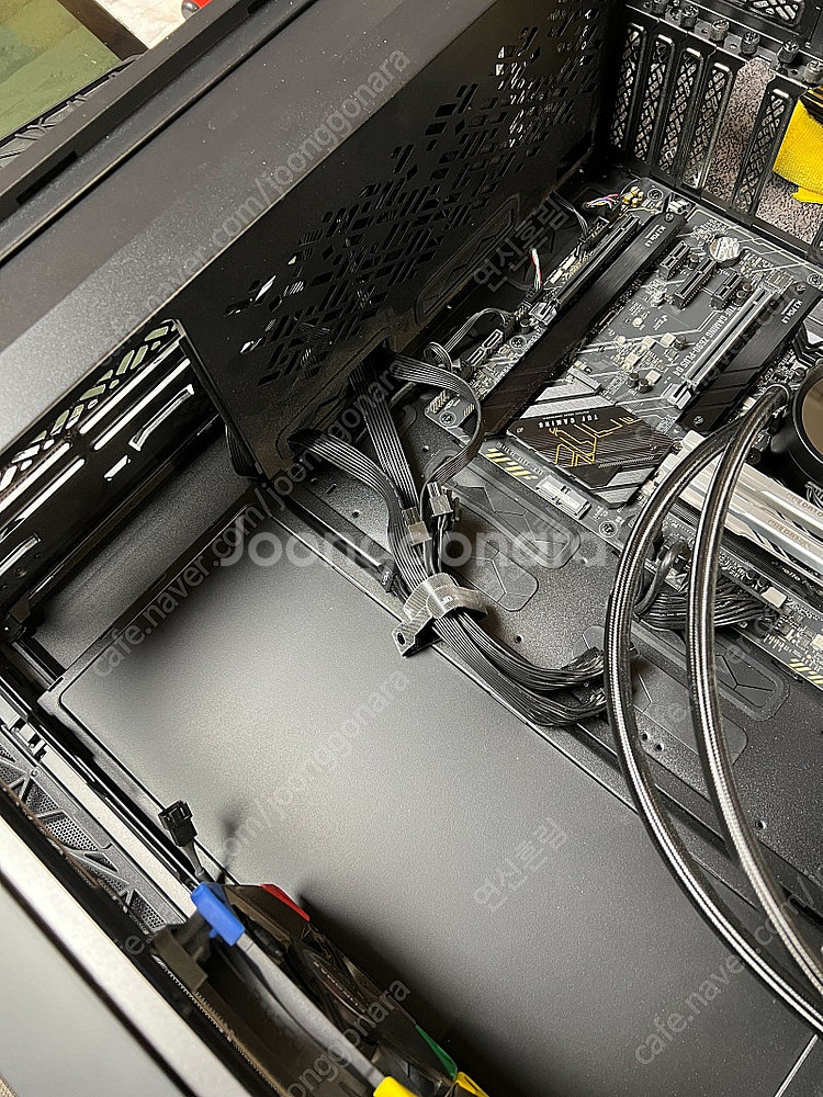 ASUS LOG STRIX LC 6900XT 16G--1