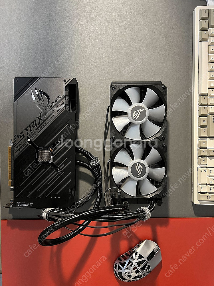 ASUS LOG STRIX LC 6900XT 16G--5