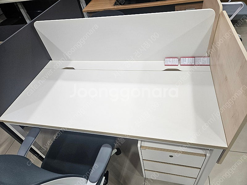 사무용책상 .강남논현동가구거리 사무실책상 사무용가구 퍼시스FX-1형 중고책상 하이퍼스책상--3