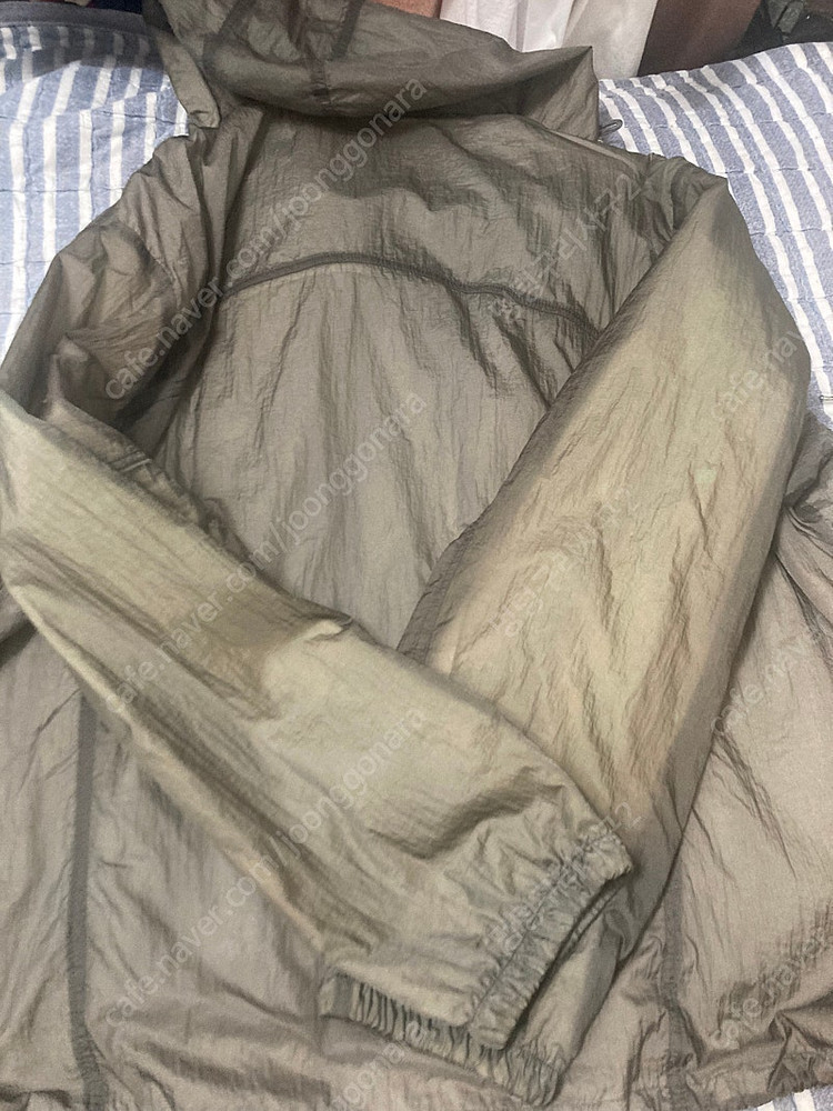 이에이 블랜드 바람막이라지팔아여--4