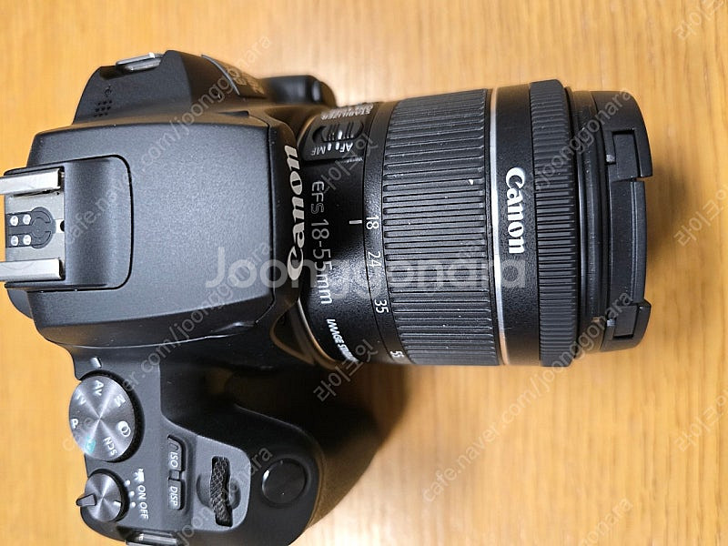 Canon 200d 2--0