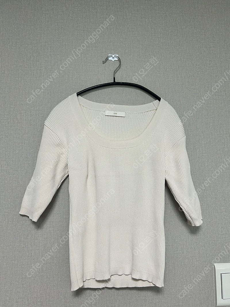 오르 ORR 스쿱넥 5부 골지 니트 아이보리 S 사이즈
