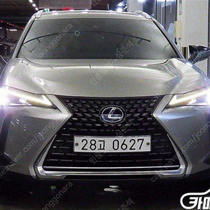 [렉서스]UX 250h 2.0 2WD 중고차 판매합니다