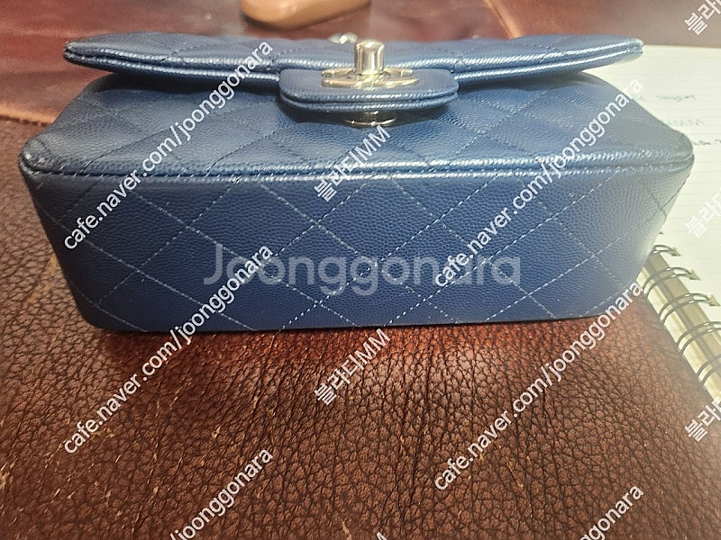 샤넬 뉴미니 캐비어 네이비 24번대 은장 360만원에 ...--2