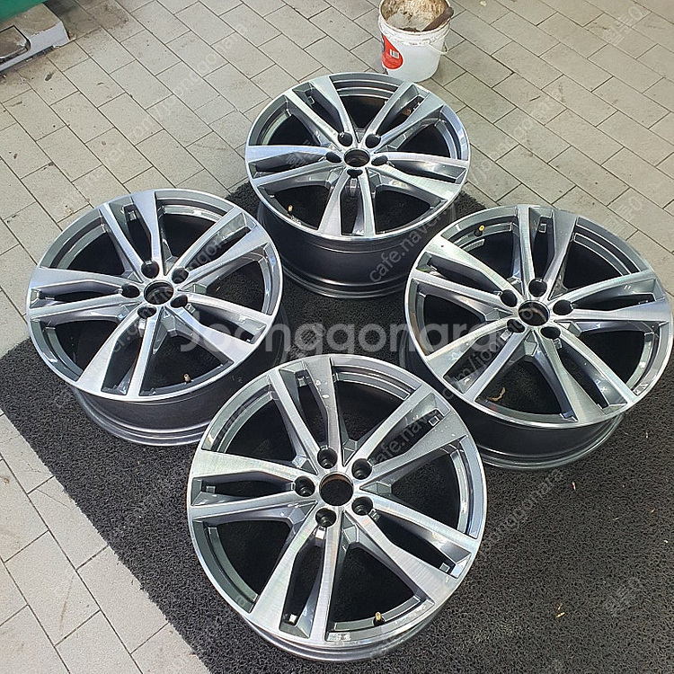 [ 추천 ] 아우디 A6 C8 45TDI 정품 19인치...--2