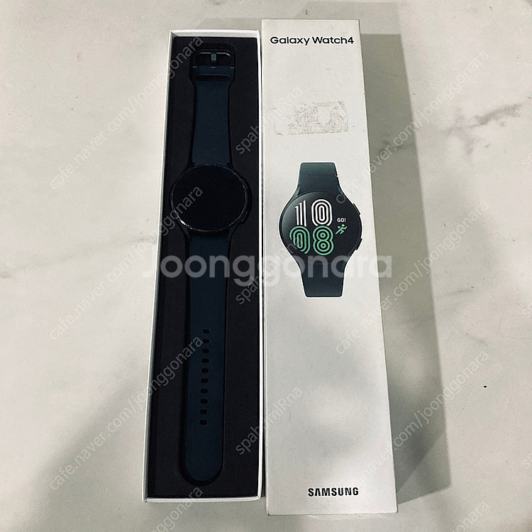 갤럭시 워치4 그린 44MM 풀박스 5만원 판매합니다!--0