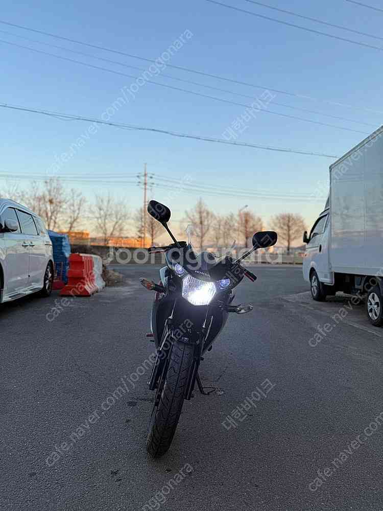[점검완료]혼다 CBR125R 14년식 블랙 소모품올교...--1