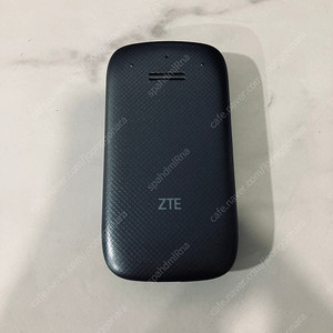 ZTE (Z2321K) 블랙 완전깨끗한기기 1만5천원 판매합니다