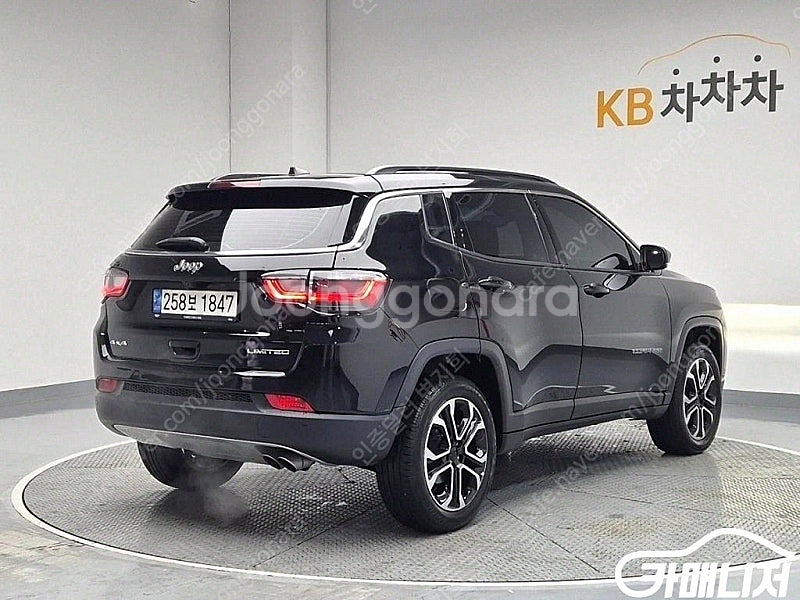[지프]컴패스 2세대 2.4 AWD 리미티드 (5인승)...--3
