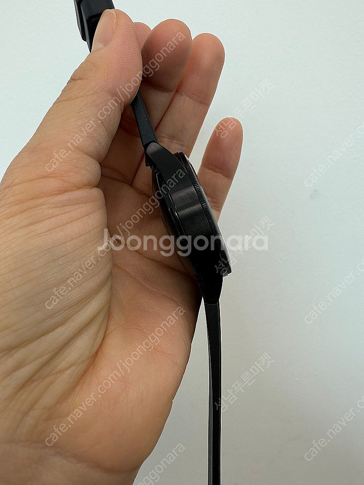 R880 갤럭시 워치4클래식 42mm 블랙 8만 판매합...--2