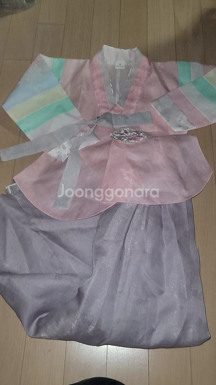 여아 당의한복 110사이즈 6호사이즈입니다--0