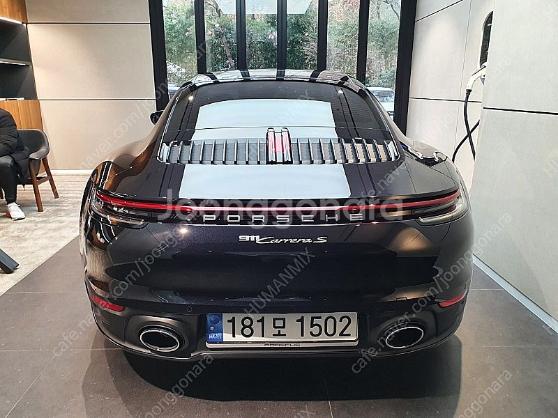 포르쉐 911 카레라S 익스클루시브 옵션 차량 992--1