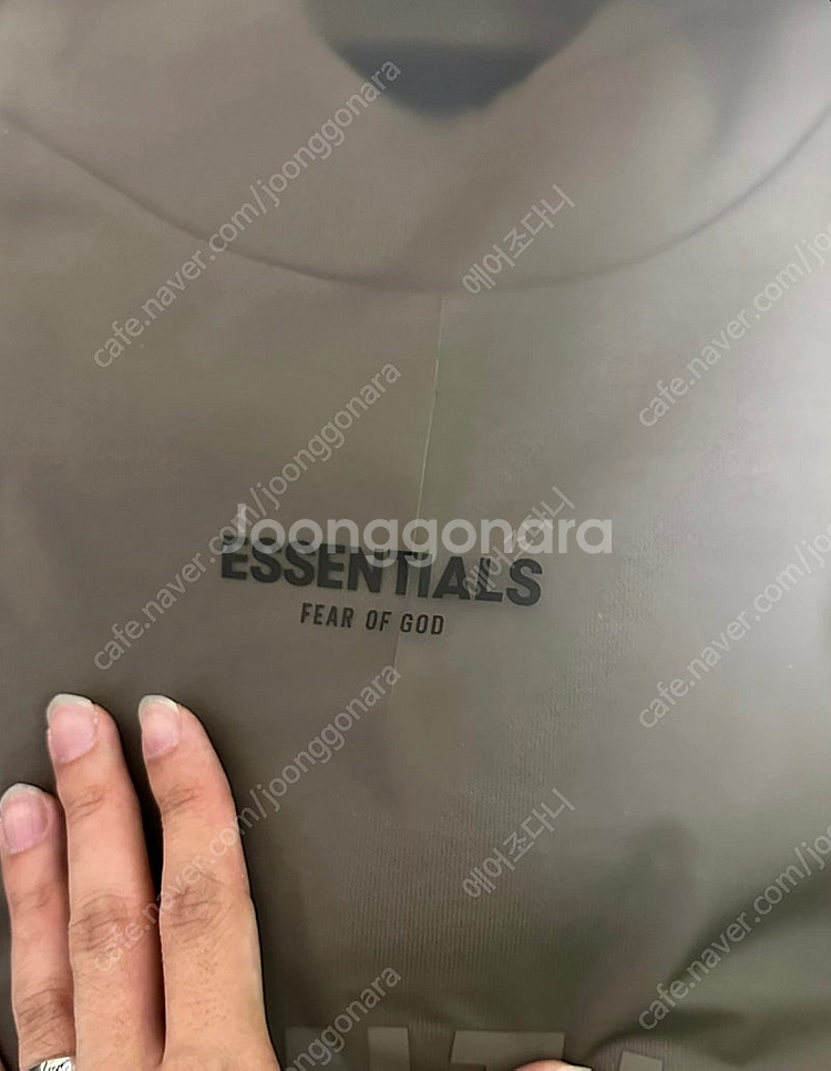 피오갓 에센셜 23fw 후드 판매합니다.--2