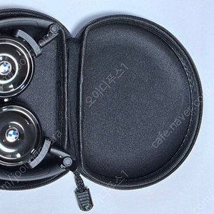 BMW 블루투스 헤드셋 AKG P107 판매합니다.