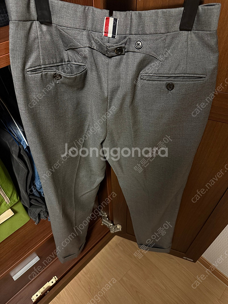 톰브라운 클래식핏 슬랙스 미드그레이 0--2