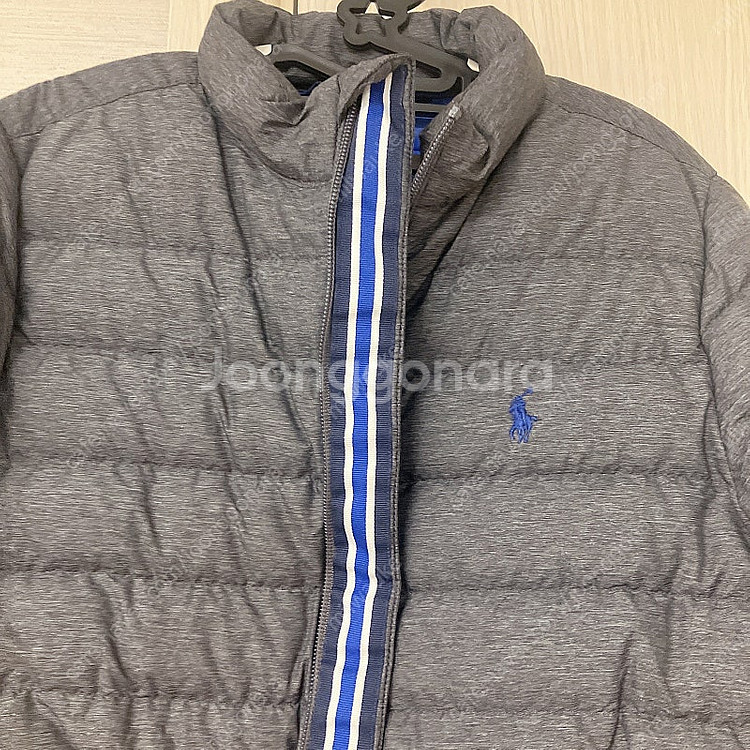 폴로 아동 키즈 경량 패딩 점퍼 S(8)사이즈 판매합니다--1