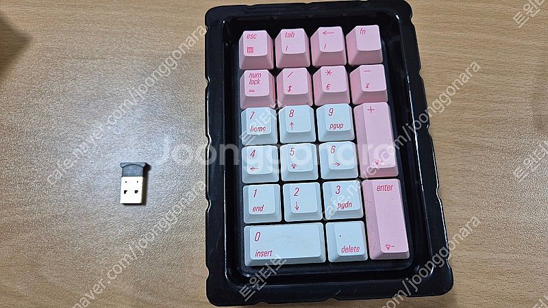 매직포스 21 넘버패드 판매합니다.--1