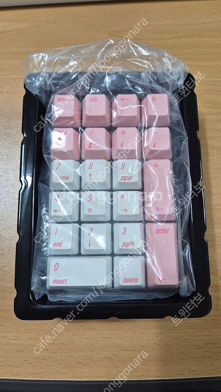 매직포스 21 넘버패드 판매합니다.--3