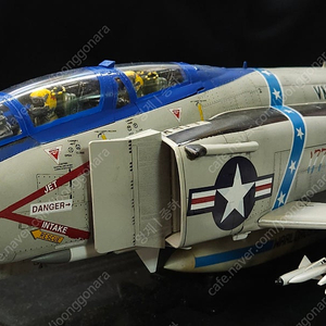 F-4J PHANTOM 1/32 TAMIYA