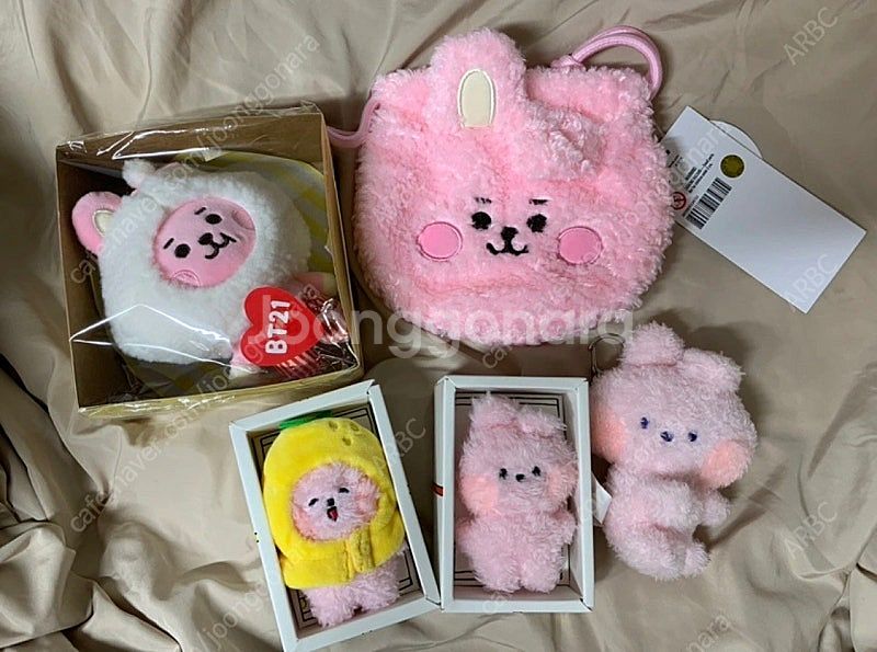 BT21 cooky 쿠키 인형/키링/파우치 일괄양도--0