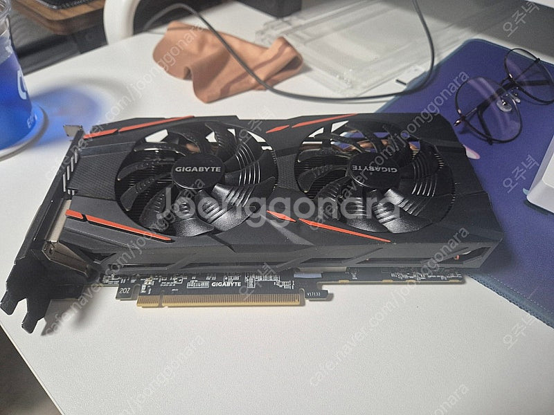 기가바이트 RX580 8G 2대--1