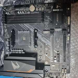 기가바이트 B550M AORUS ELITE 메인보드