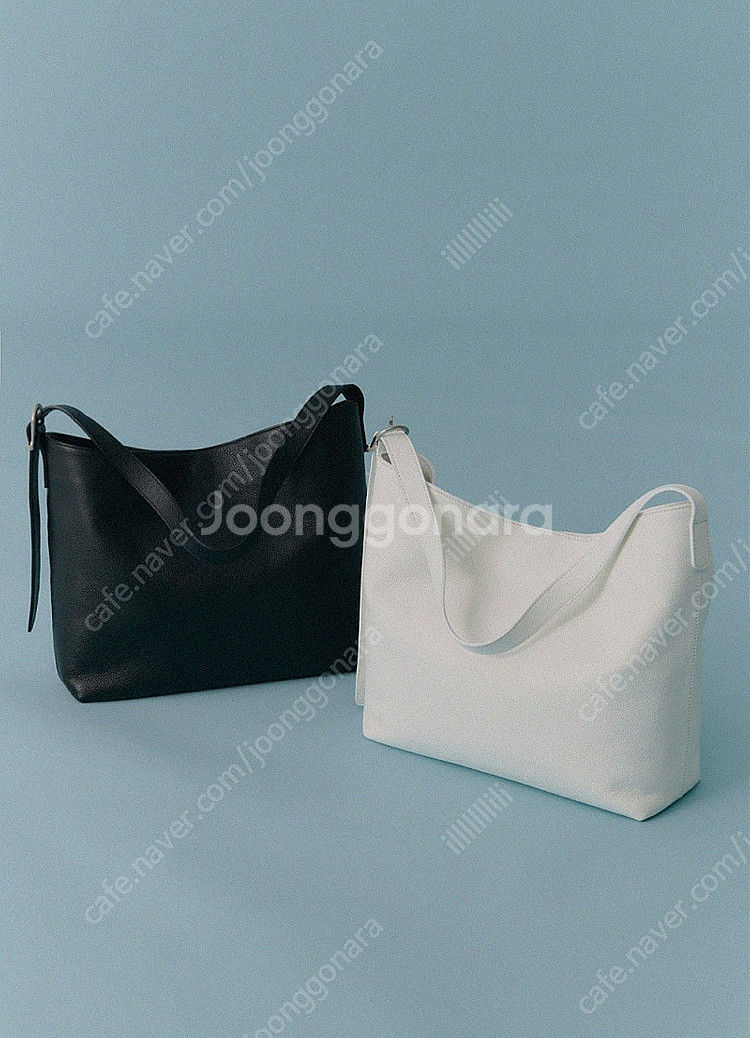 르베인 가방 Annus Hobo Bag white (타...--4