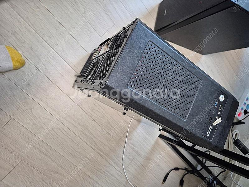 i7-7700, i5-10400f 게이밍 데스크탑 판매합니다.--3