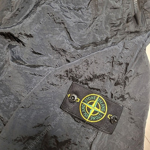 스톤아일랜드(Stone Island) / 나일론 버뮤다 팬츠 블랙 / 31