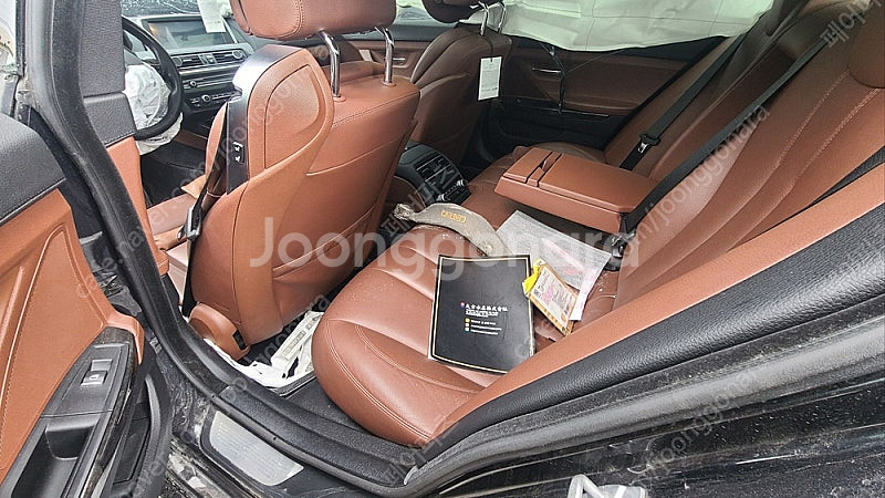 BMW 640i G30 2013년식 부품 각개 합니다.--5