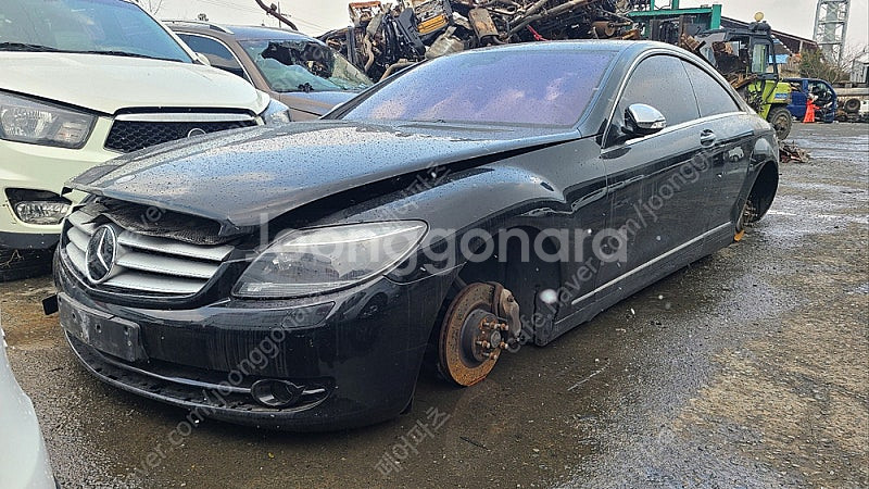 2007년식 벤츠 CL550 C216 부품 각개 합니다...--0