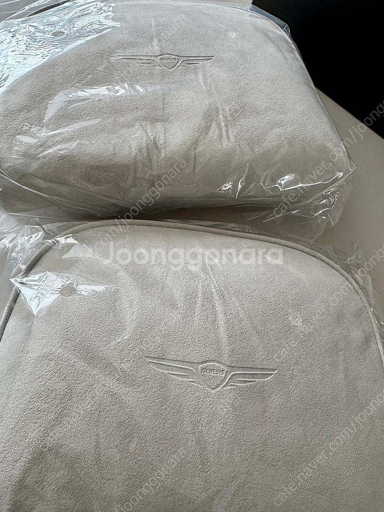 제네시스 gv80 순정 목쿠션 판매--1