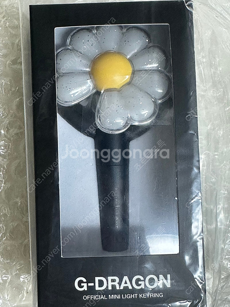 지드래곤 공식 데이지 응원봉 키링--0